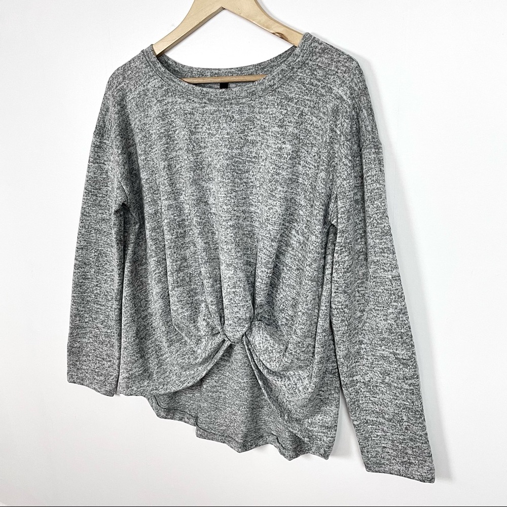 NWOT Rags & Couture Hacci Tie-Twist Knotted Front Long Sleeve Knit Top - Picture 13 of 16